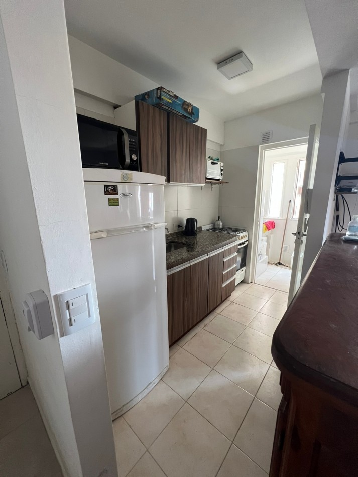 Departamento en Venta Pinamar 2 amb c/cochera y gran balcon
