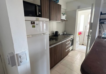 Departamento en Venta Pinamar 2 amb c/cochera y gran balcon