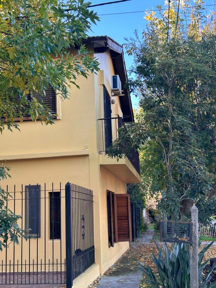 Hermosa Casa a la Venta en el mejor barrio de City Bell