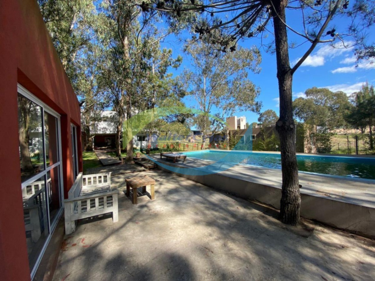 COSTA ESMERALDA Deportivo II, CASA 5 AMBIENTES C/PISCINA