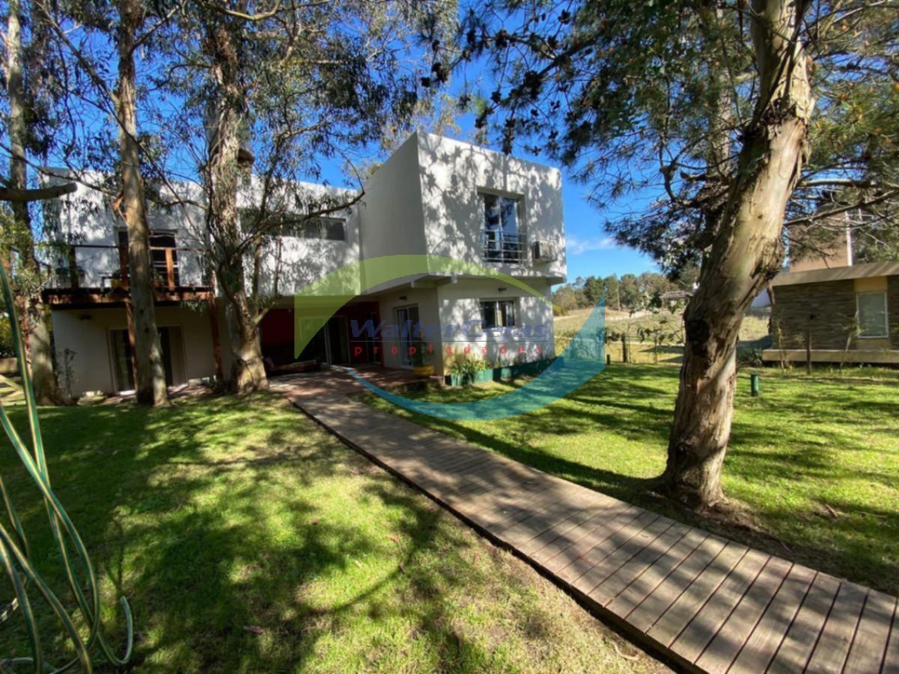 COSTA ESMERALDA Deportivo II, CASA 5 AMBIENTES C/PISCINA