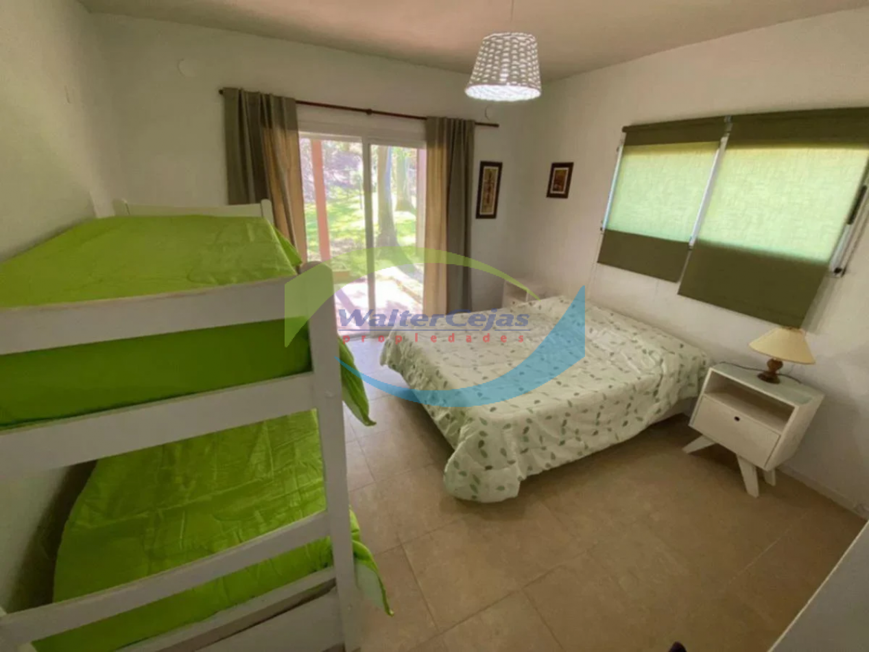 COSTA ESMERALDA Deportivo II, CASA 5 AMBIENTES C/PISCINA