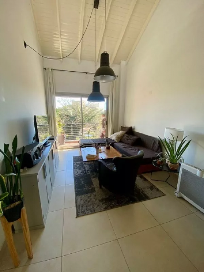 Moderno Departamento en Duplex Adrogue
