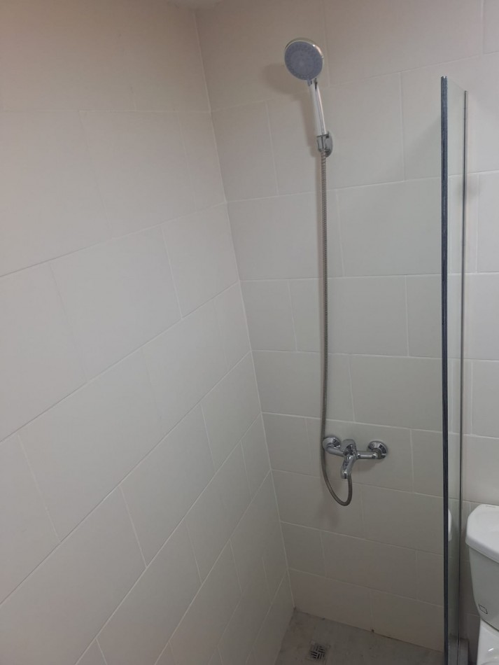 DEPARTAMENTO 2 AMB C/COCHERA Y TERRAZA - Pinamar Centro -