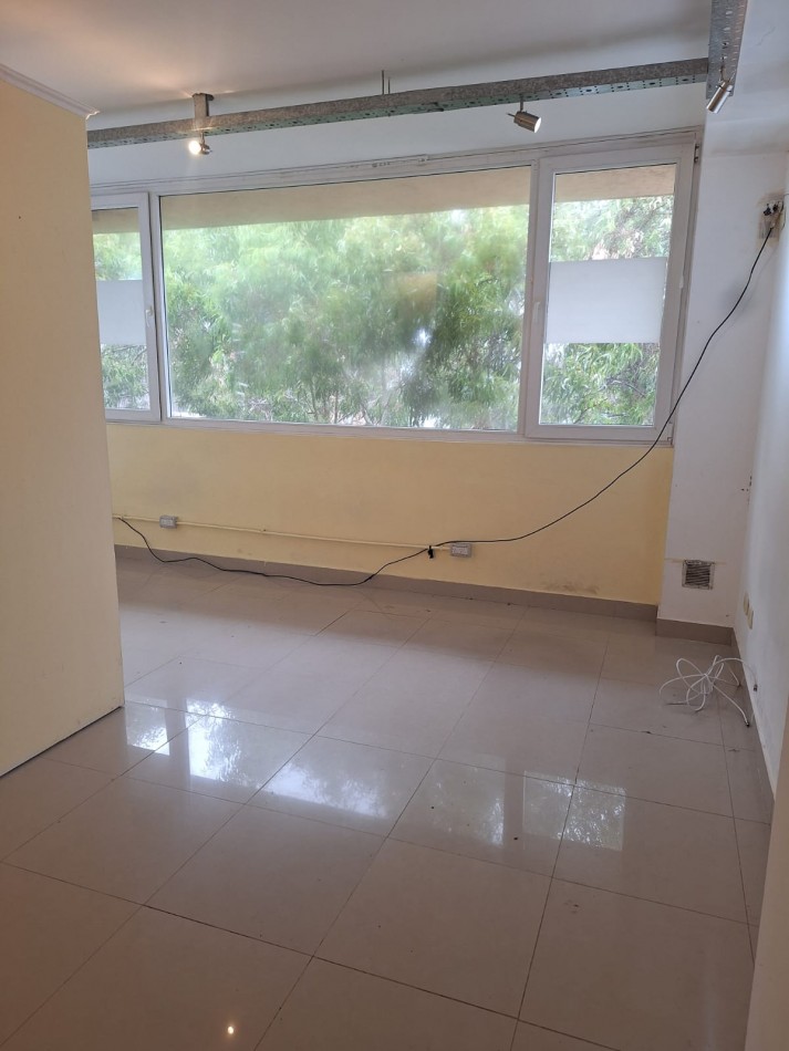 OFICINA - APTO PROFESIONAL